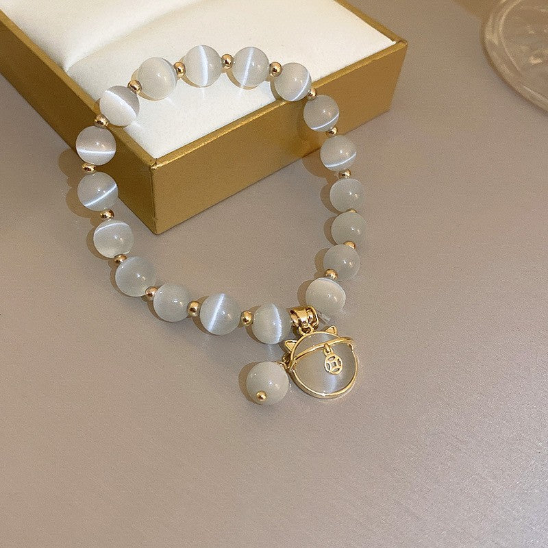 Pearlora™Golden Heart Pearl Bracelet | A Timeless Symbol of Love