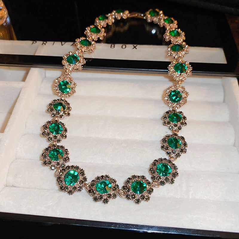 Pearlora™Timeless Necklace Collection | Elegant Jewelry for Every Occasion