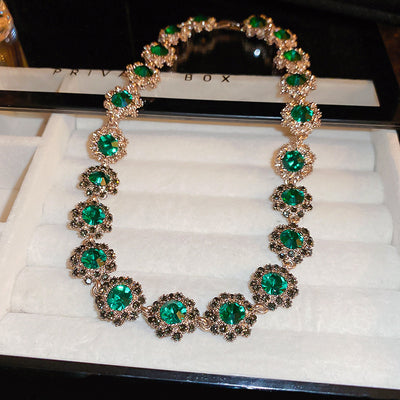 Pearlora™ | Emerald Green Beaded Necklace