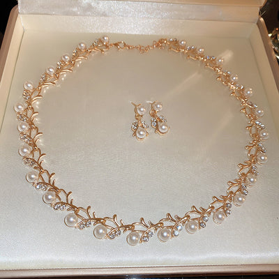 Pearlora™ | Golden Elegance Layered Necklace Set