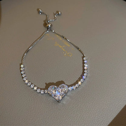 Pearlora™Golden Heart Pearl Bracelet | A Timeless Symbol of Love